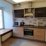 Baron\'S Old Town Apartment
